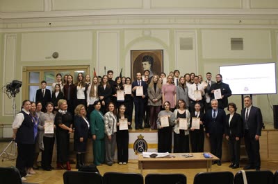 109. 11 декабря 2025. Гимназия 157 им. принцессы Е.М. Ольденбургской. Общий снимок участников конкурса-фестиваля